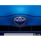 Toyota Aqua/Prius C Emblem Illumination (Front)