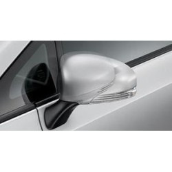 Toyota Prius V Door Lock and Unlock Side Mirror Auto Retract Function